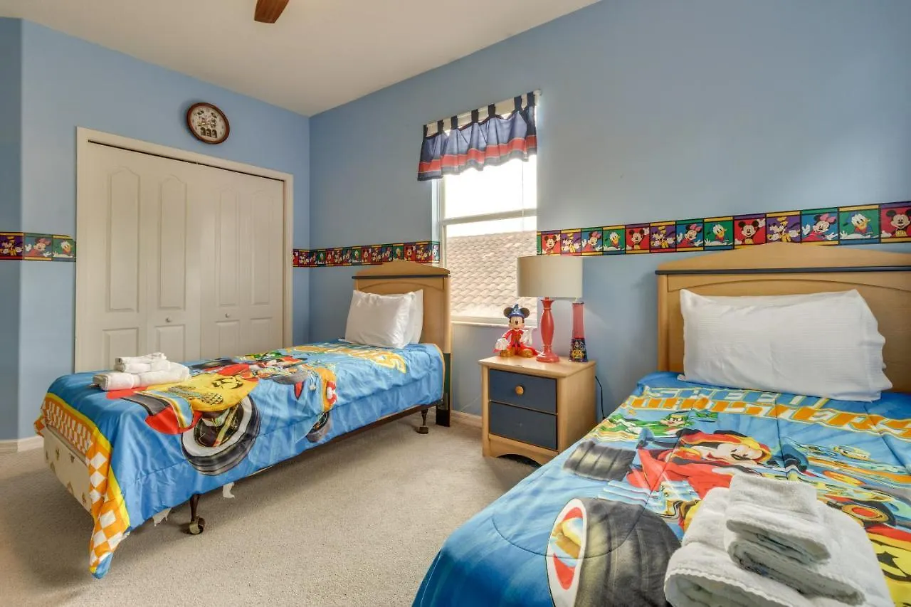 Spacious Villa Near Disney World Lanai With Pool! Davenport